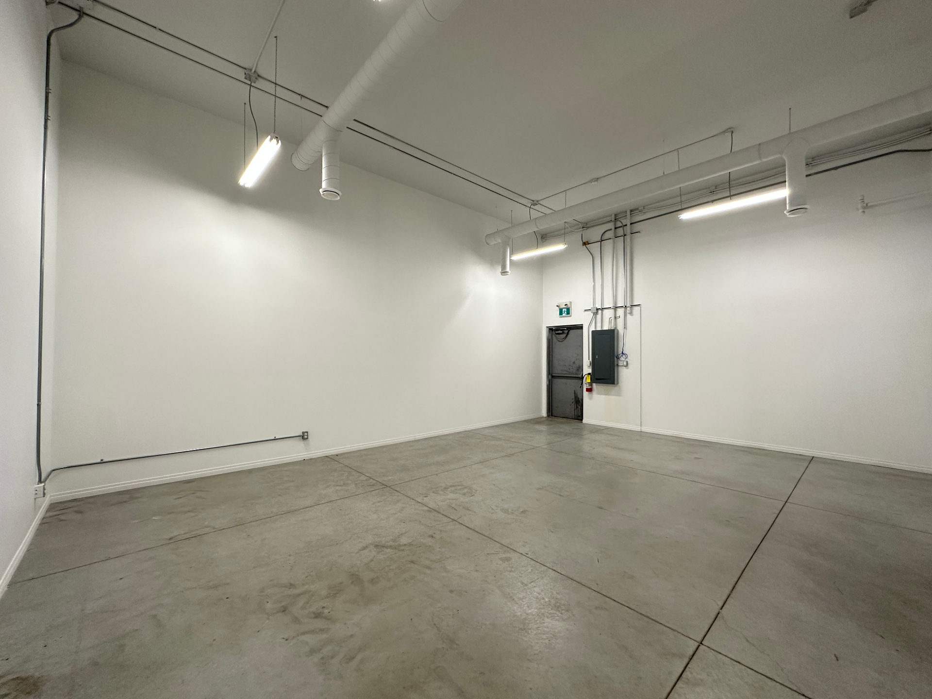 Warman 商业园区 · 1211 Boucher Avenue #14 单元 | 售价 $264,900——林与唐地产 - 7